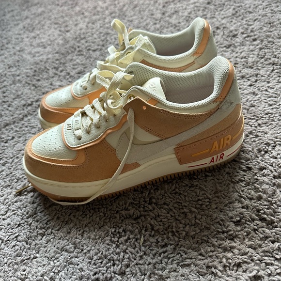 Nike Shoes - Nike Platform Air Force 1’s - size 7.5